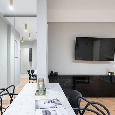 Crystal 3Bdr Apartment In Center Bucarest Extérieur photo