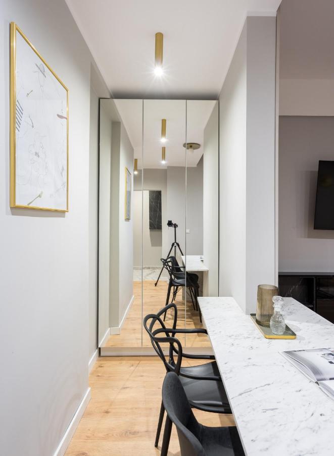 Crystal 3Bdr Apartment In Center Bucarest Extérieur photo