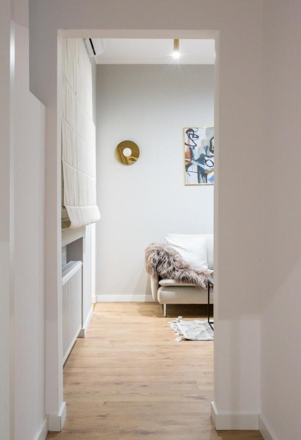 Crystal 3Bdr Apartment In Center Bucarest Extérieur photo