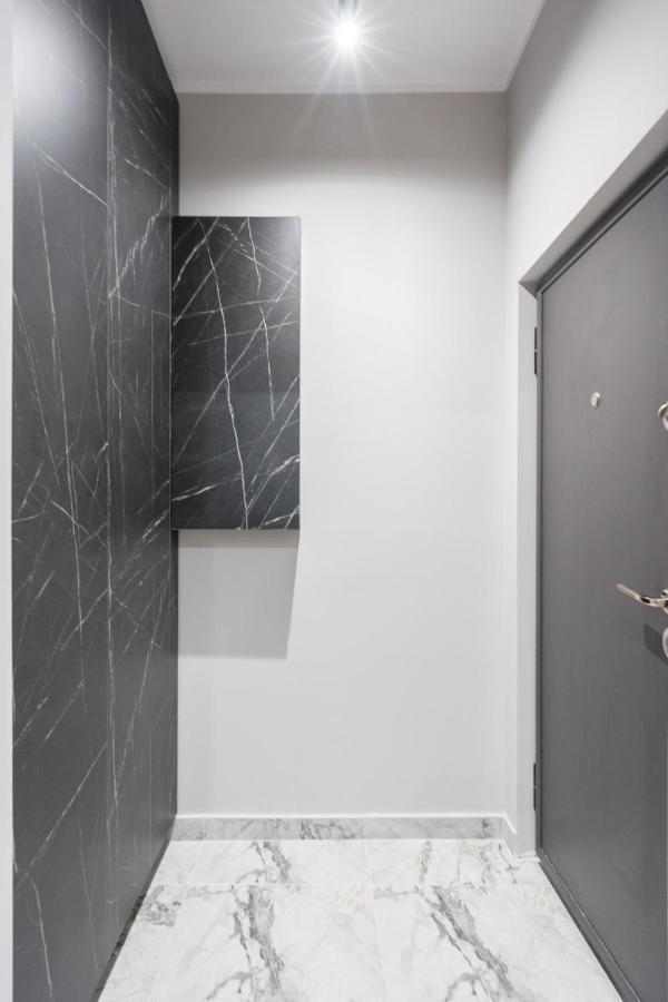 Crystal 3Bdr Apartment In Center Bucarest Extérieur photo
