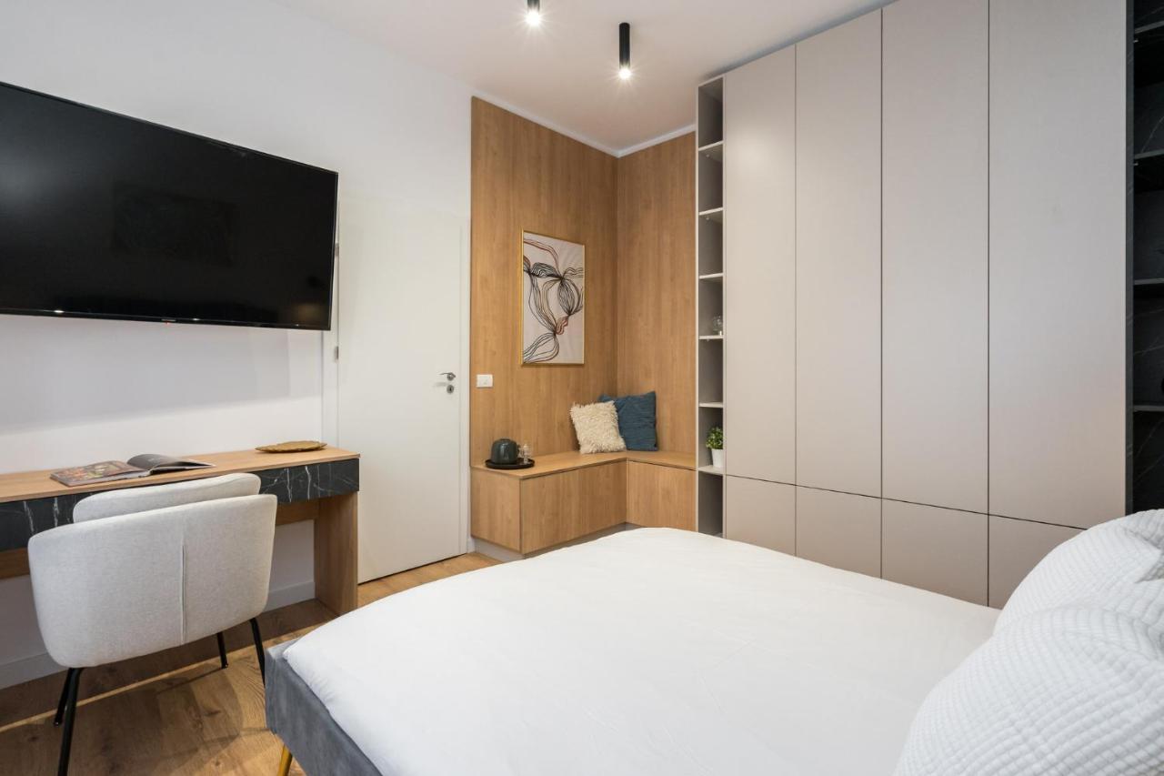 Crystal 3Bdr Apartment In Center Bucarest Extérieur photo
